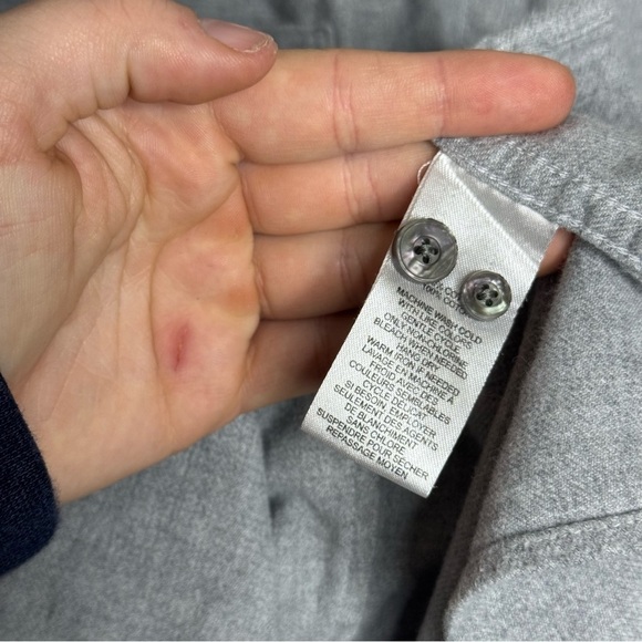 UNTUCKit Flannel Sherwood Shirt in Gray Long Sleeve Button Down Collared Shirt - Picture 14 of 15